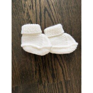 Handmade Knit Baby Booties Cream Ivory Crib Shoes Newborn Slippers